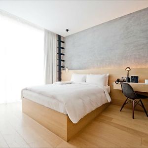 Zimmer mit Queensize-Bett
